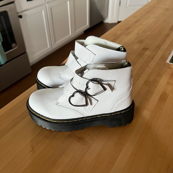 Dr. Martens style white boots new 38 - Picture 2 of 5